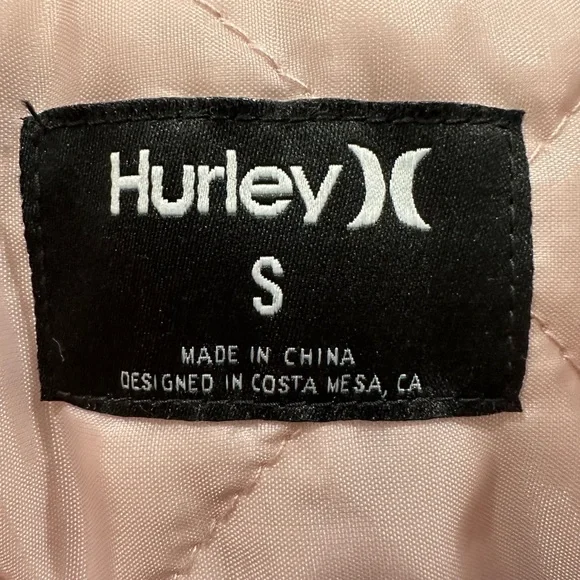 Hurley - Picture 4 of 4